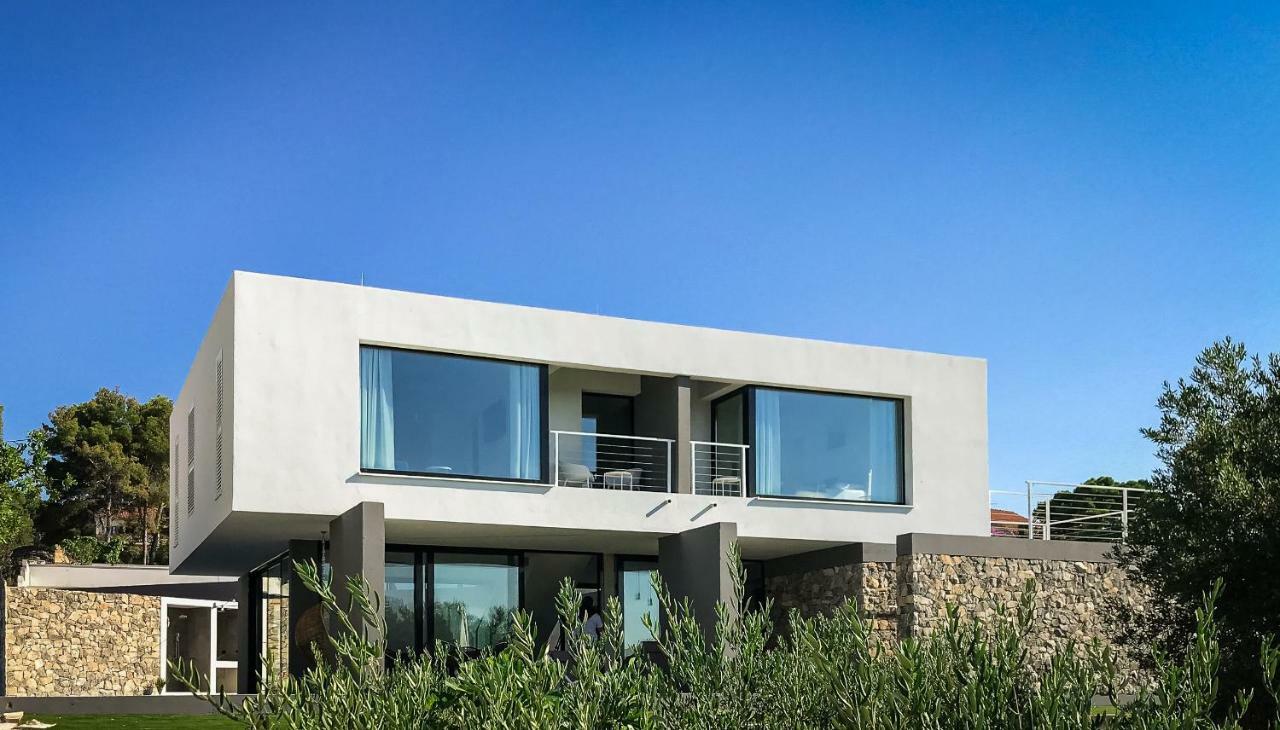 Villa Petra Sutivan Buitenkant foto